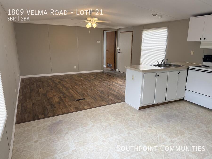1809 Velma Rd - Photo 3 of 8