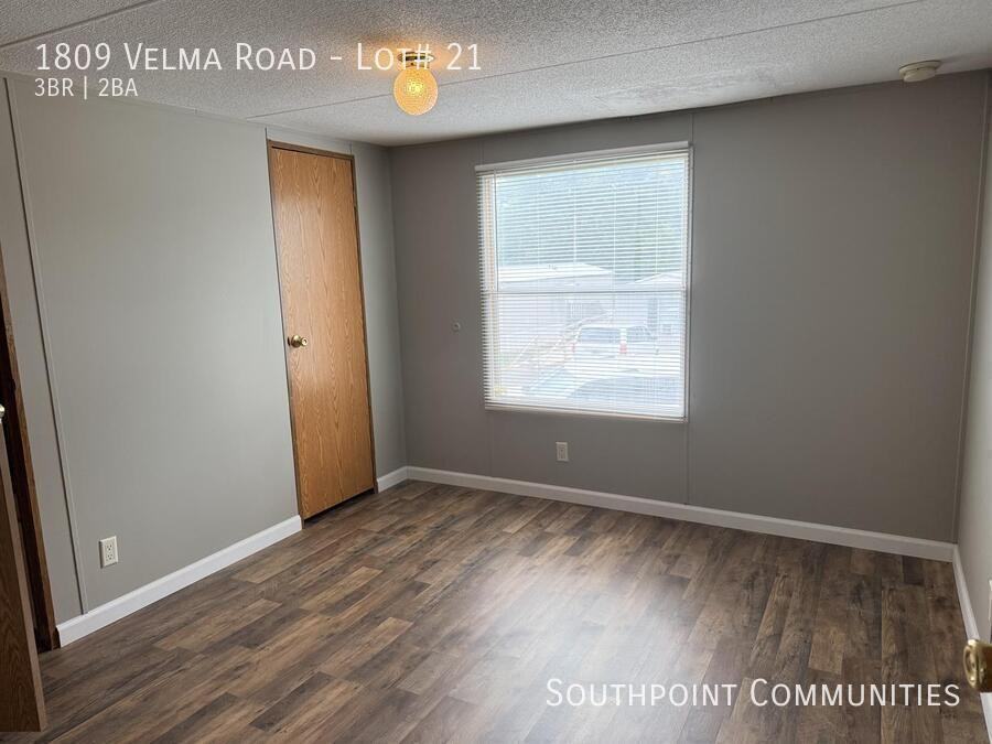 1809 Velma Rd - Photo 5 of 8