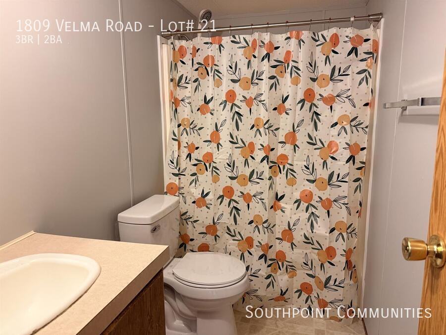 1809 Velma Rd - Photo 7 of 8