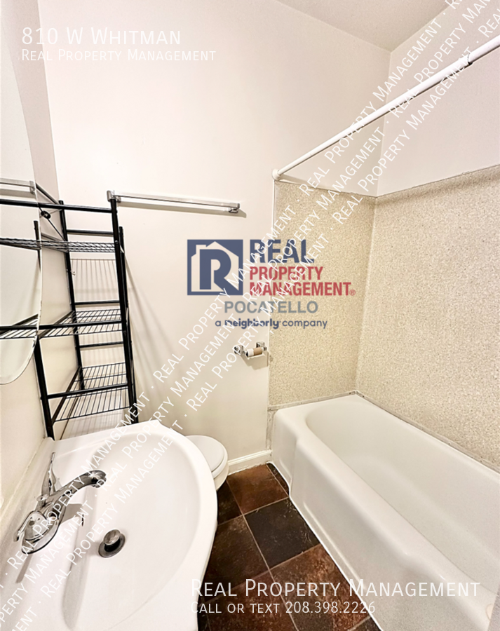 810 810 W Whitman - Photo 6 of 9
