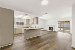 featured image of 1726 Katy Pl #1