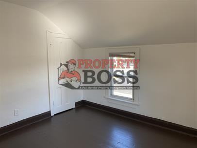 1219 Lyons Street - Photo 4 of 8