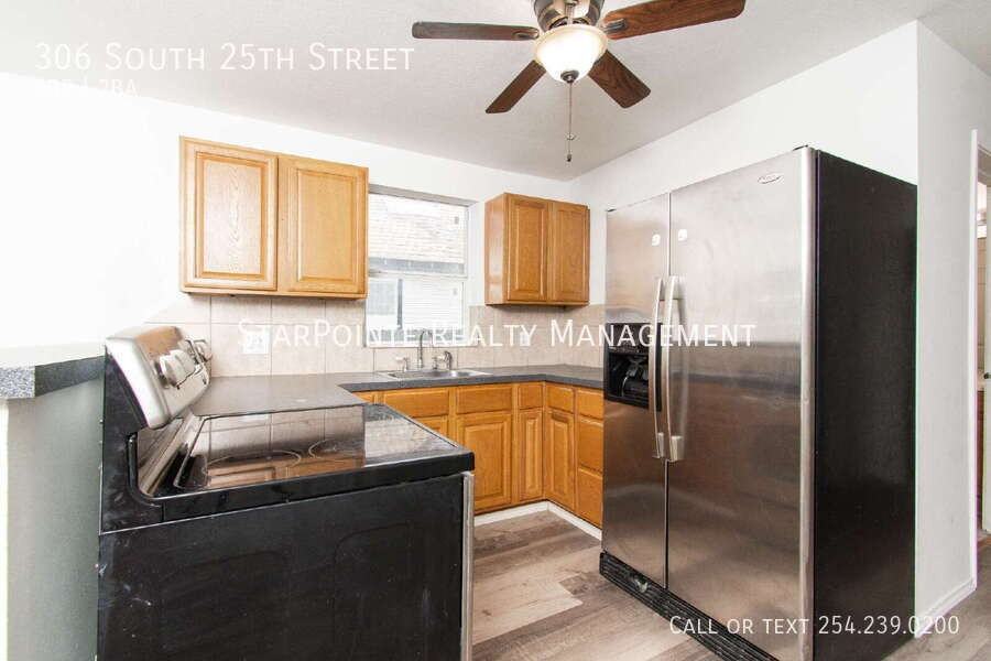 306 S 25th St - Photo 5 of 17