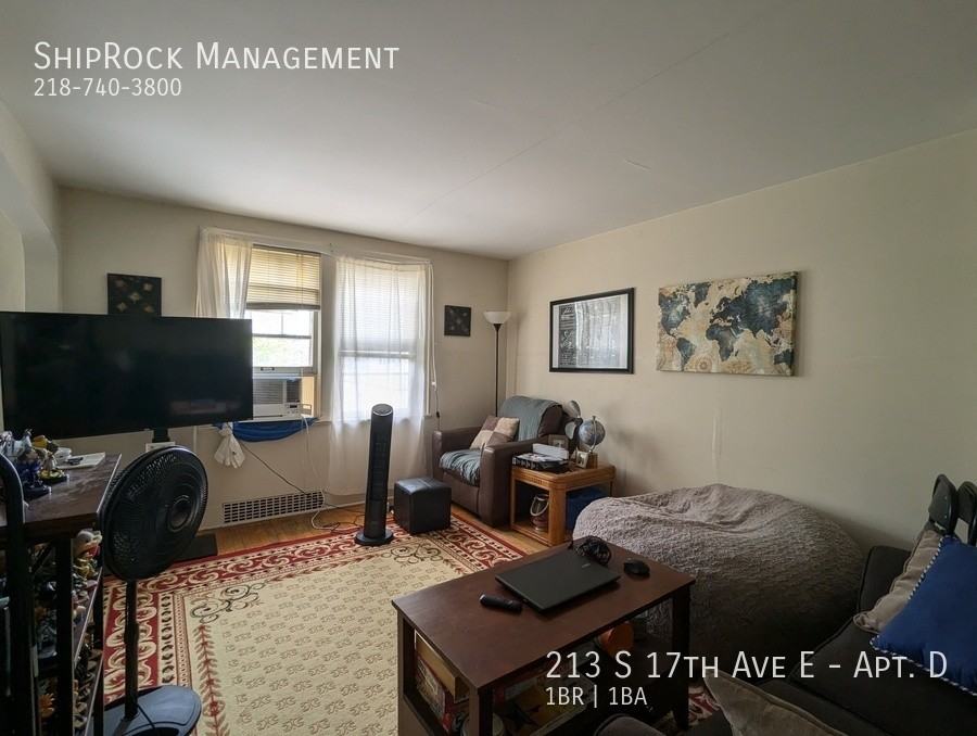 213 S 17th Ave E #D - Photo 2 of 11