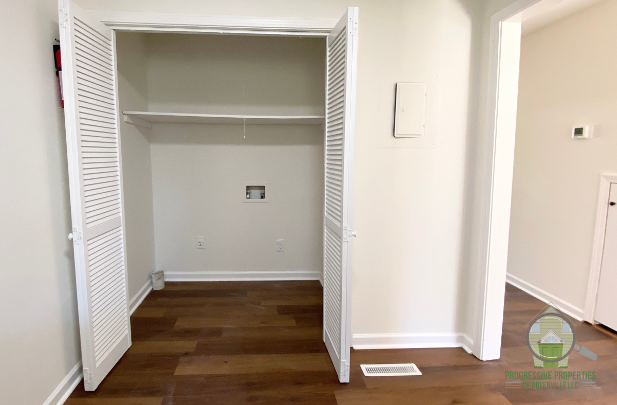 1127 Rutherford Road - Photo 4 of 45