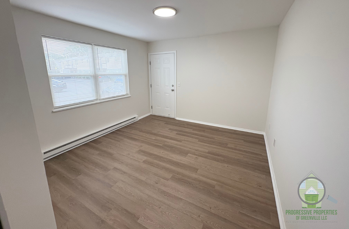 3001 Old Buncombe Road - Photo 3 of 10