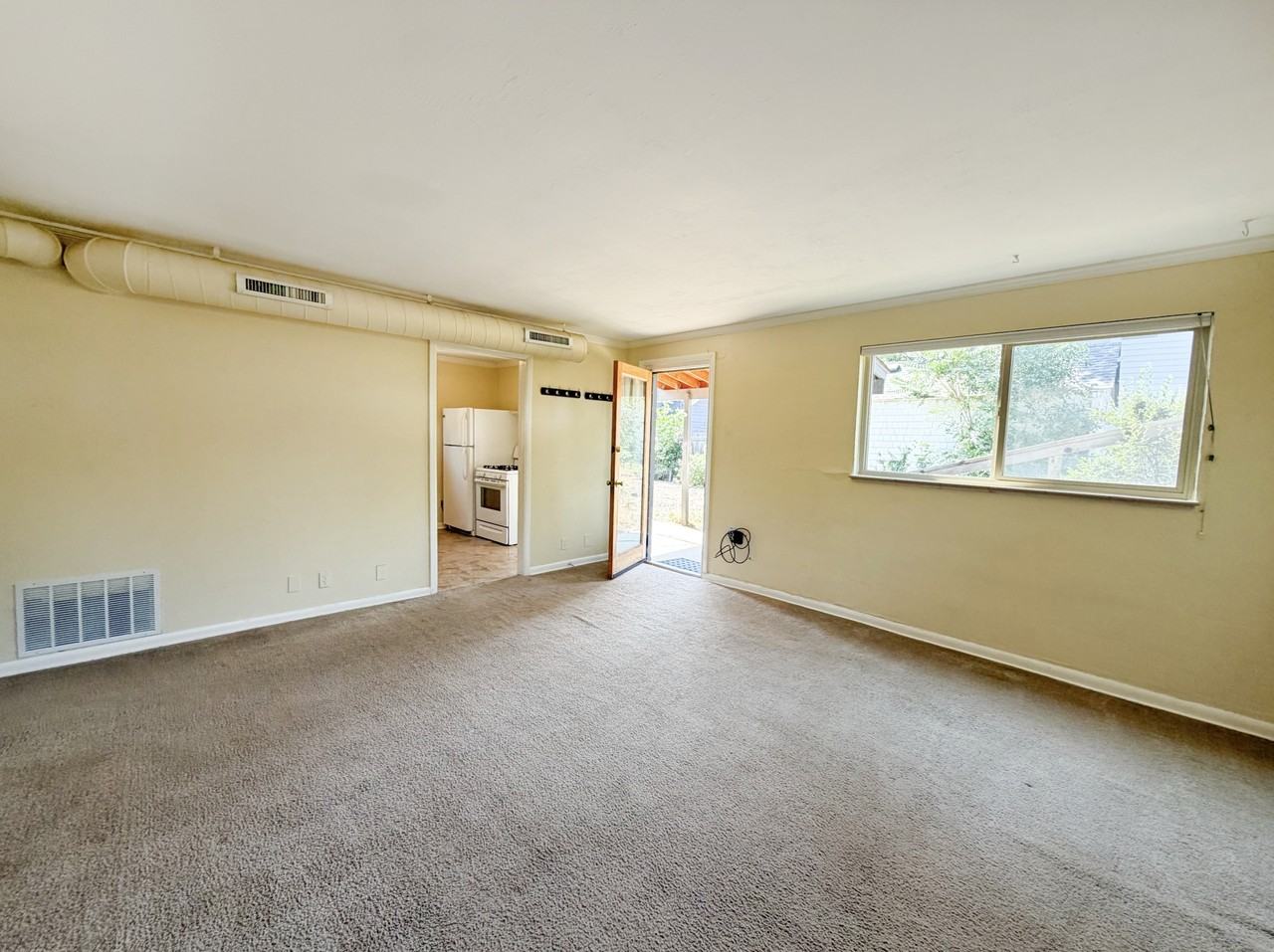 2626 4th St #2626 - Photo 7 of 23
