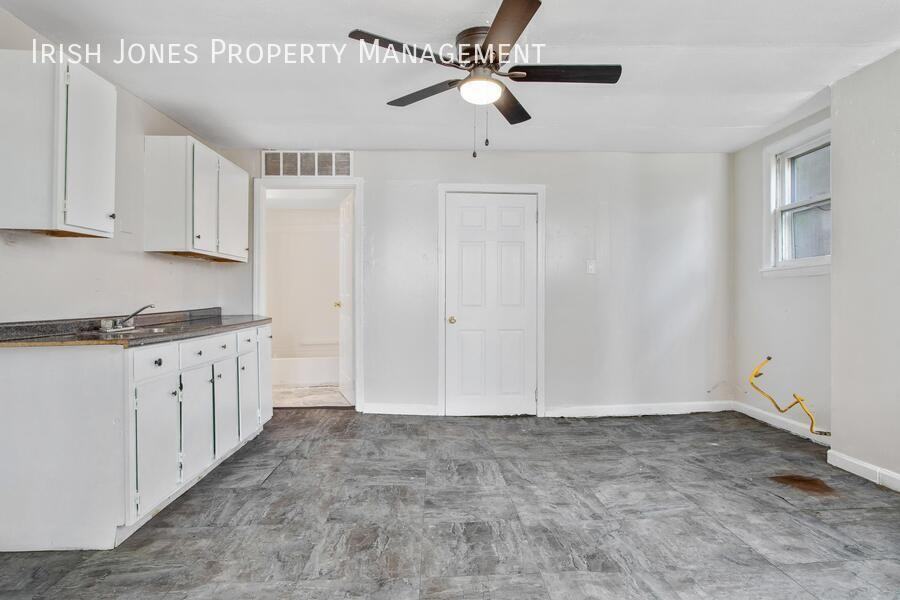 935 Niagara St #4REARLOWER - Photo 3 of 14