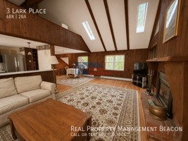 featured image of 3 Lark Place