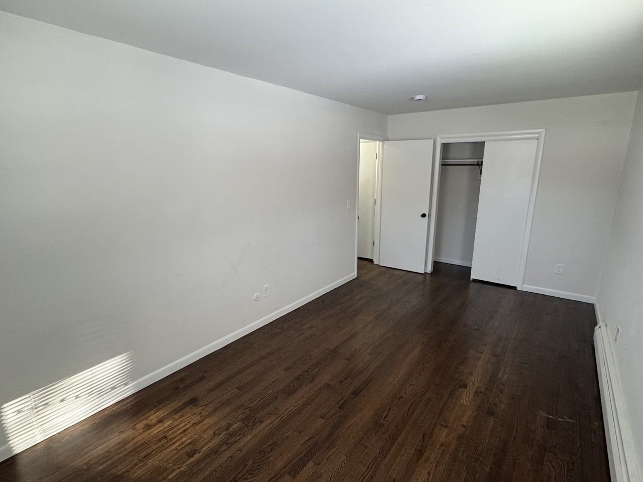 98 East Market Street - Photo 6 of 14