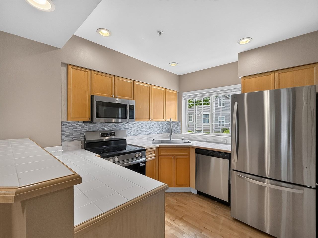 1920 132nd Ave Se #61 - Photo 4 of 27