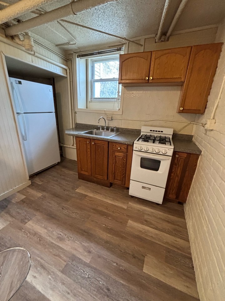 120 West 3rd Street - Photo 2 of 6
