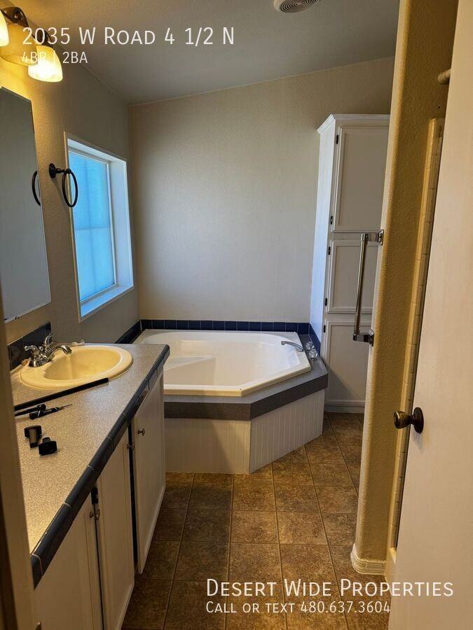2035 W Road 4 1/2 N - Photo 7 of 14