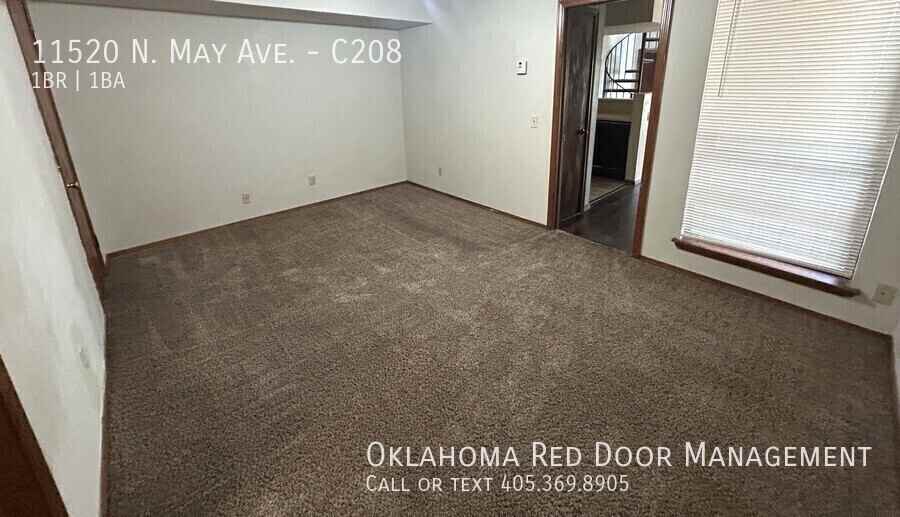 11520 N May Ave #C208 - Photo 4 of 17