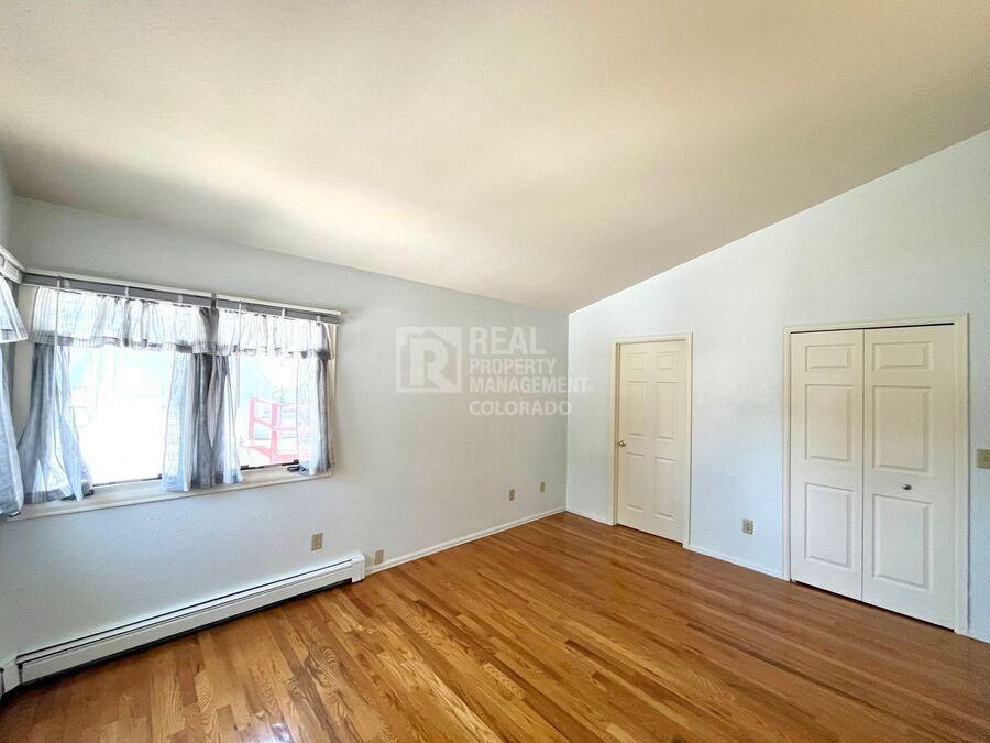 1220 N Weber St - Photo 7 of 18