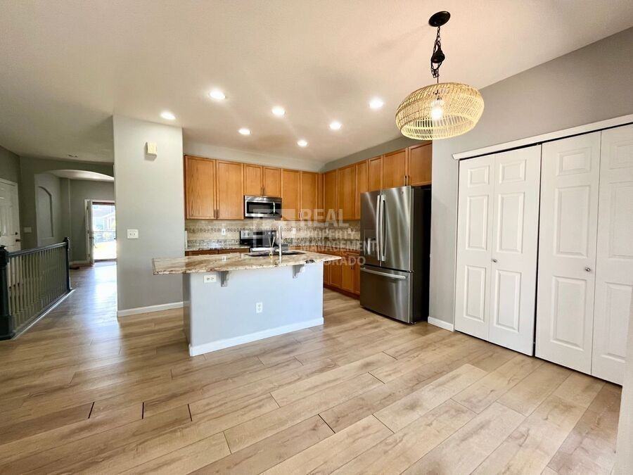 1316 S Duquesne Cir - Photo 3 of 20