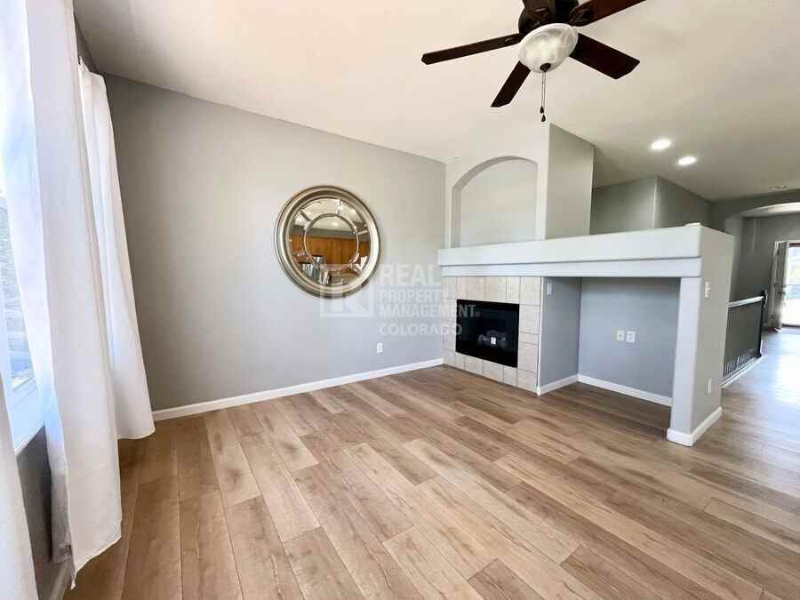1316 S Duquesne Cir - Photo 5 of 20