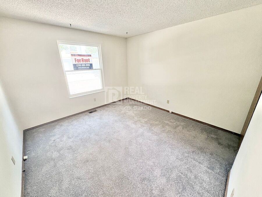 16033 E Radcliff Pl #A - Photo 7 of 18