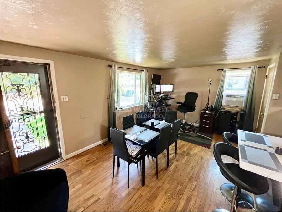 1711 Uinta St - Photo 4 of 17