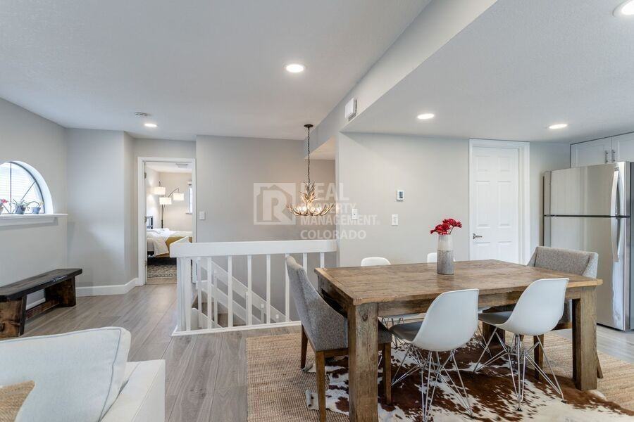 12406 E Pacific Cir #D - Photo 5 of 31