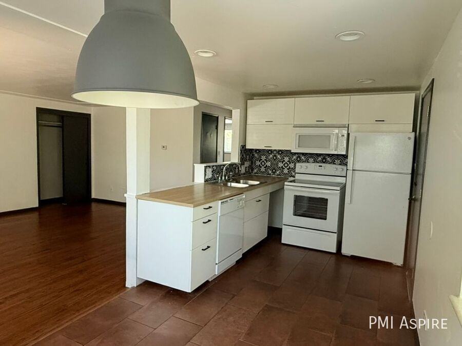 5955 Yukon St #5 - Photo 7 of 15