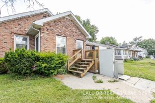 1939 1/2 Arlington Ave - Photo 1 of 1