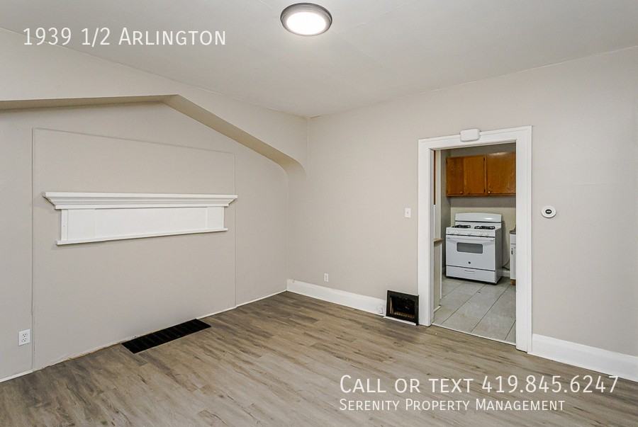 1939 1/2 Arlington Ave - Photo 6 of 14