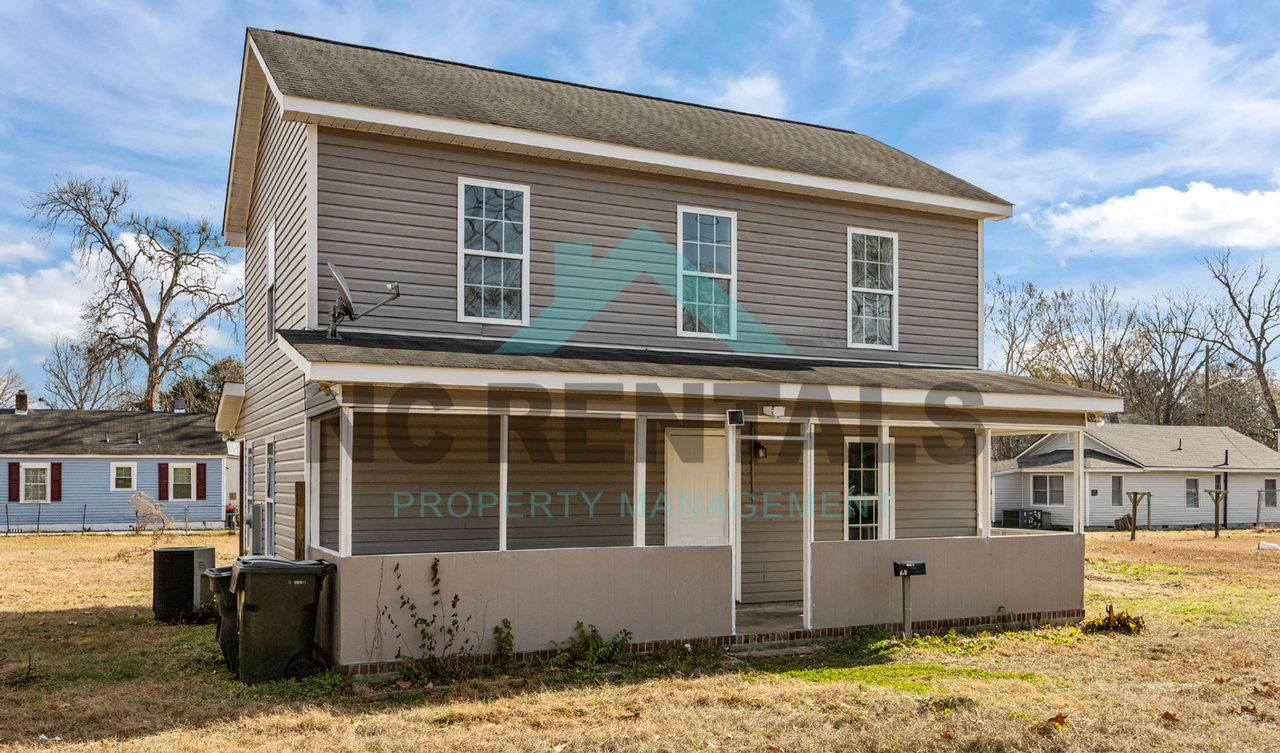 607 Roosevelt Ave - Photo 3 of 32