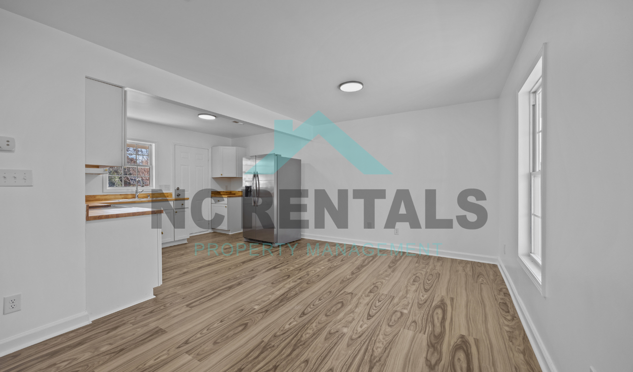 607 Roosevelt Ave - Photo 7 of 32