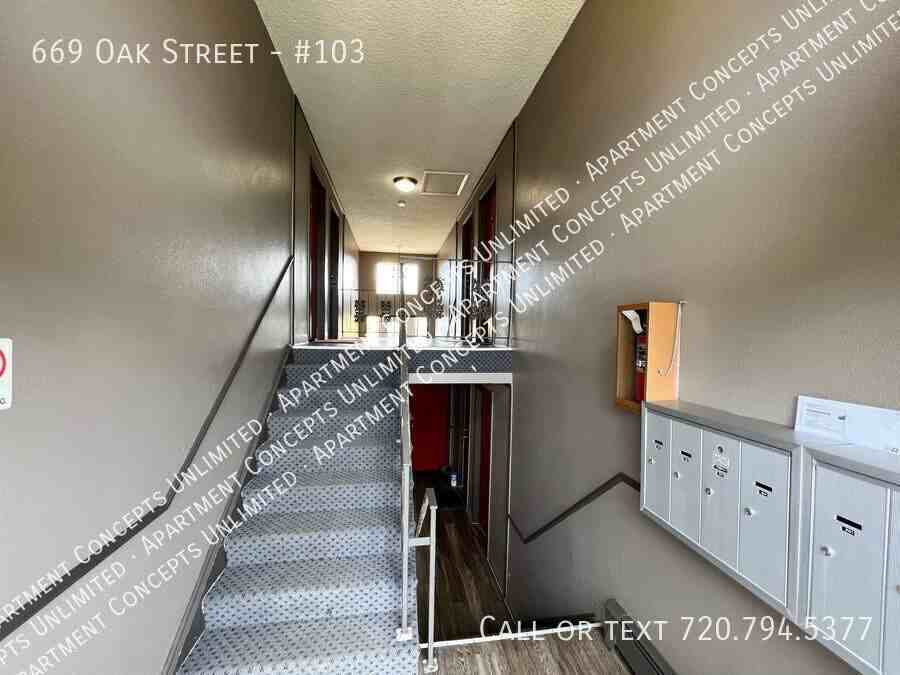669 Oak St #103 - Photo 7 of 21