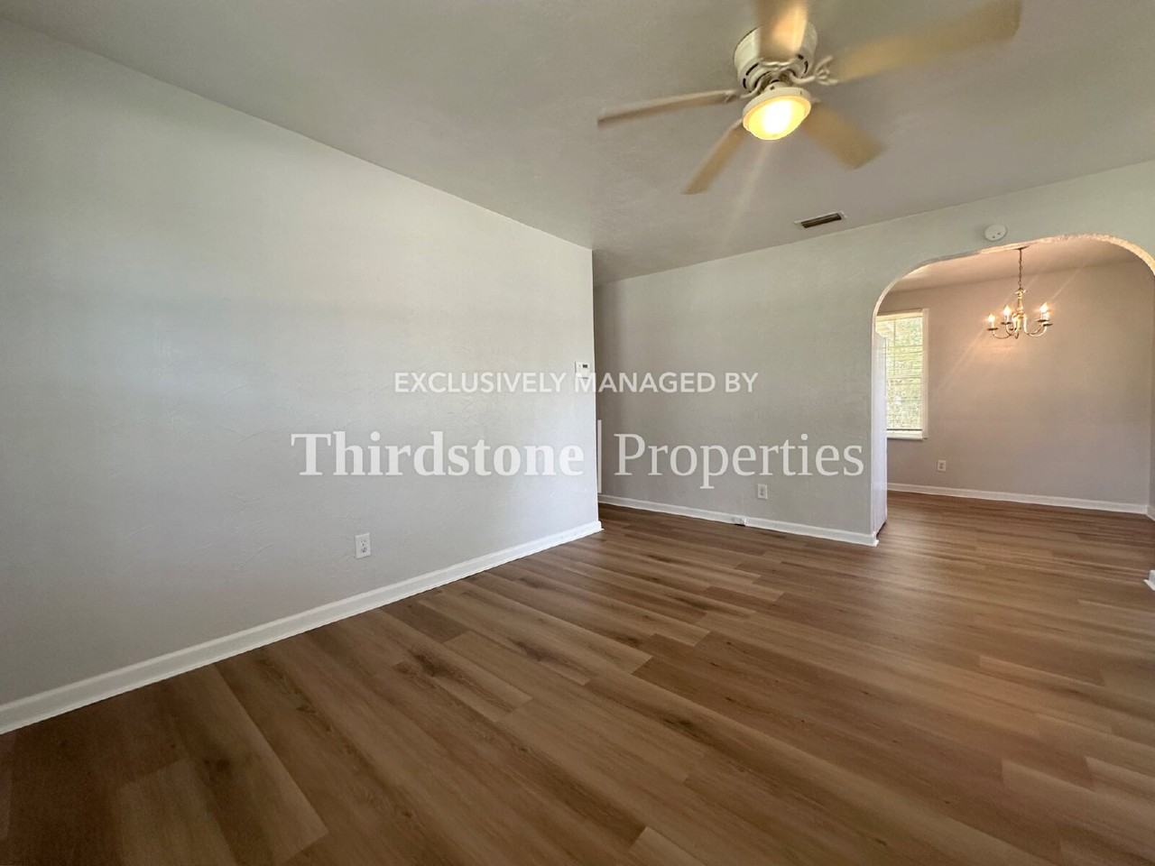 5638 Vernon Rd - Photo 2 of 22