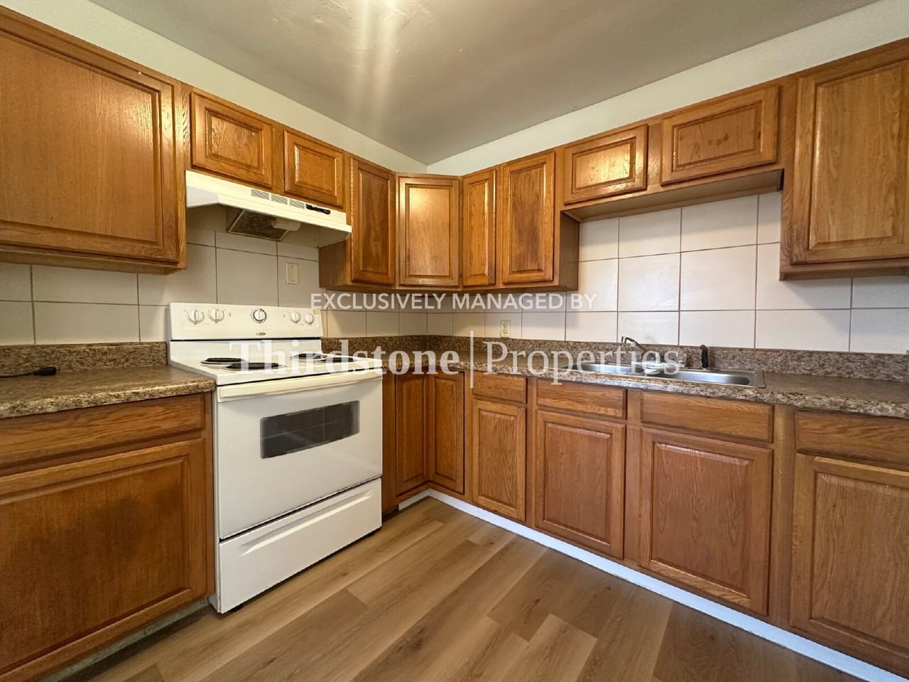 5638 Vernon Rd - Photo 4 of 22