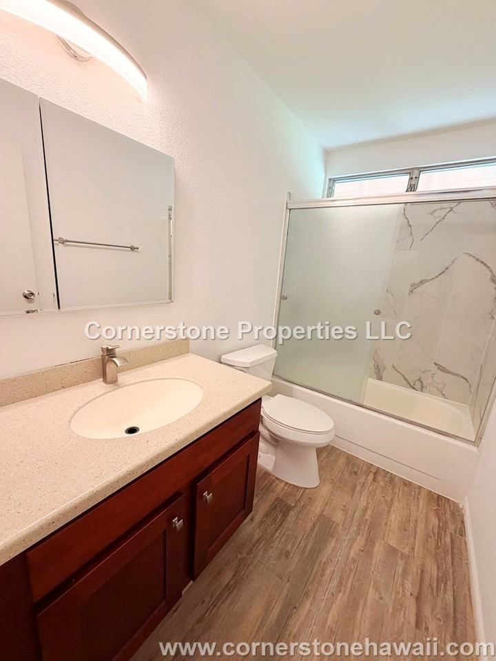 94-211 Keaolani St #1 - Photo 5 of 31