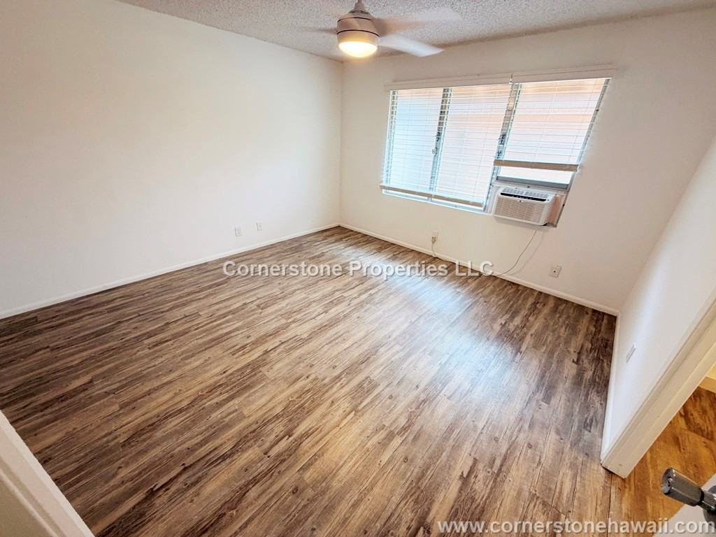 94-211 Keaolani St #1 - Photo 7 of 31
