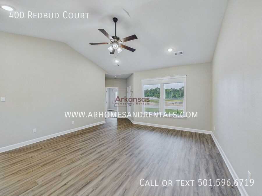 400 Redbud Court - Photo 2 of 17