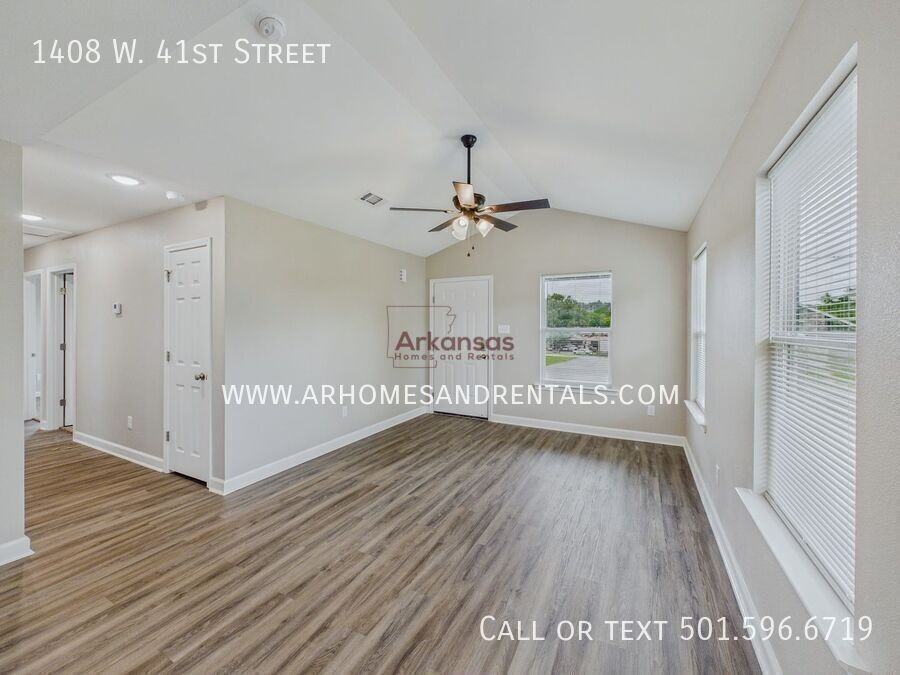 1408 W 41st St - Photo 2 of 13