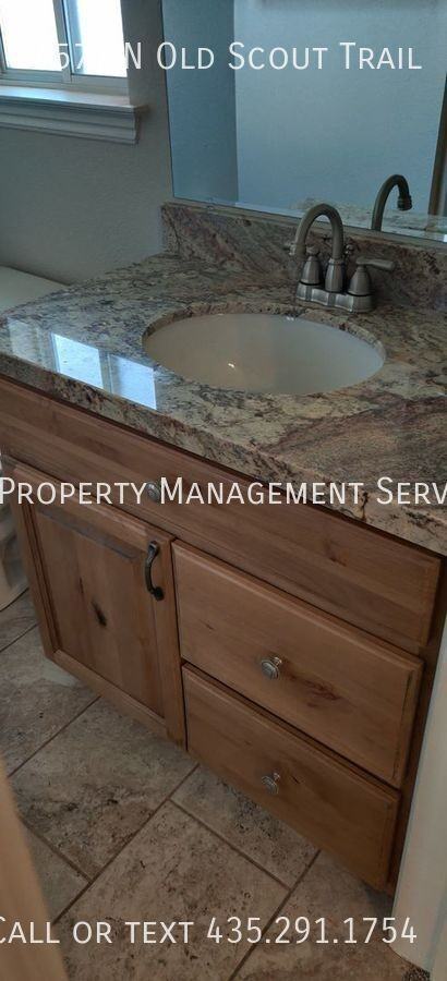 4577 N Old Scout Trl - Photo 3 of 29