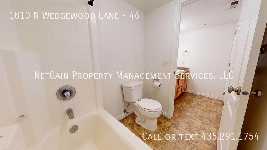 1810 N Wedgewood Ln #46 - Photo 7 of 10