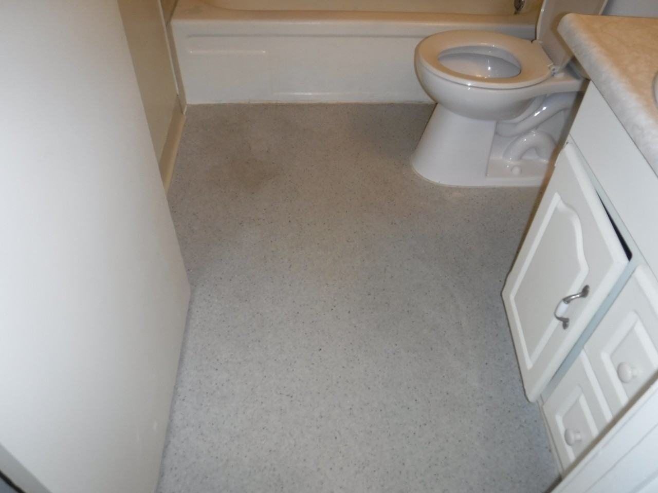 1348 Hobart Drive - Photo 6 of 7