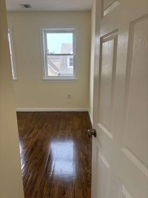 42 Hawkins Street - Photo 5 of 8