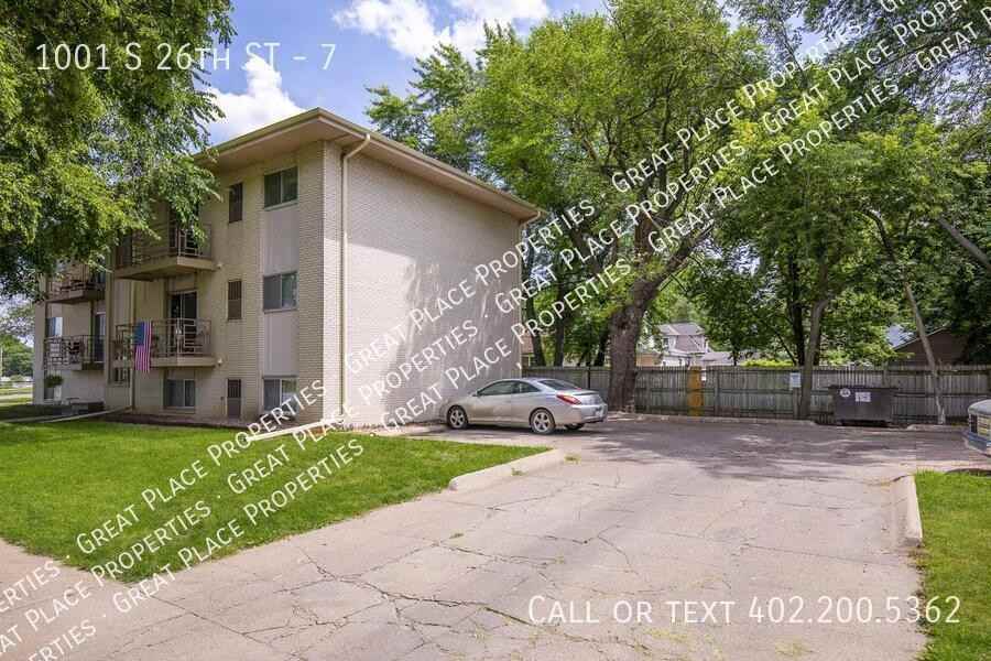 1001 S 26th St #7 - Photo 4 of 18