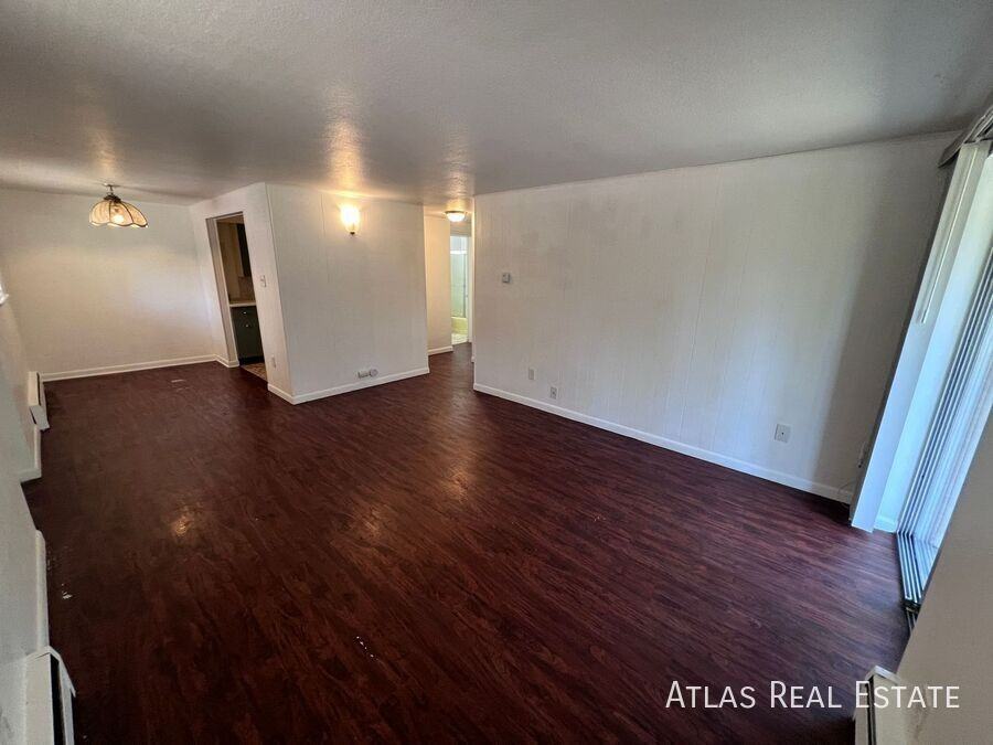 831 E San Miguel St - Photo 2 of 11