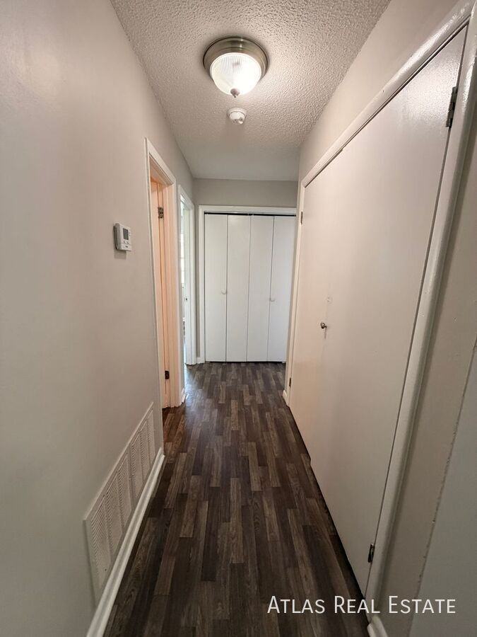 172 Elkview Dr - Photo 4 of 15