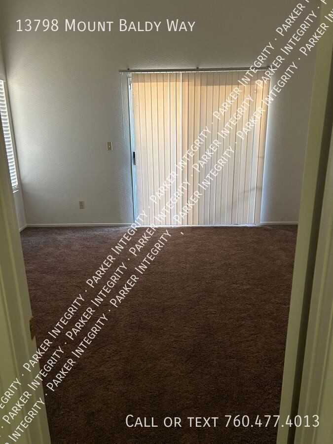 13798 Mount Baldy Way - Photo 6 of 11