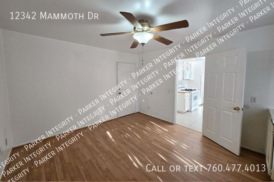 12342 Mammoth Dr - Photo 5 of 32