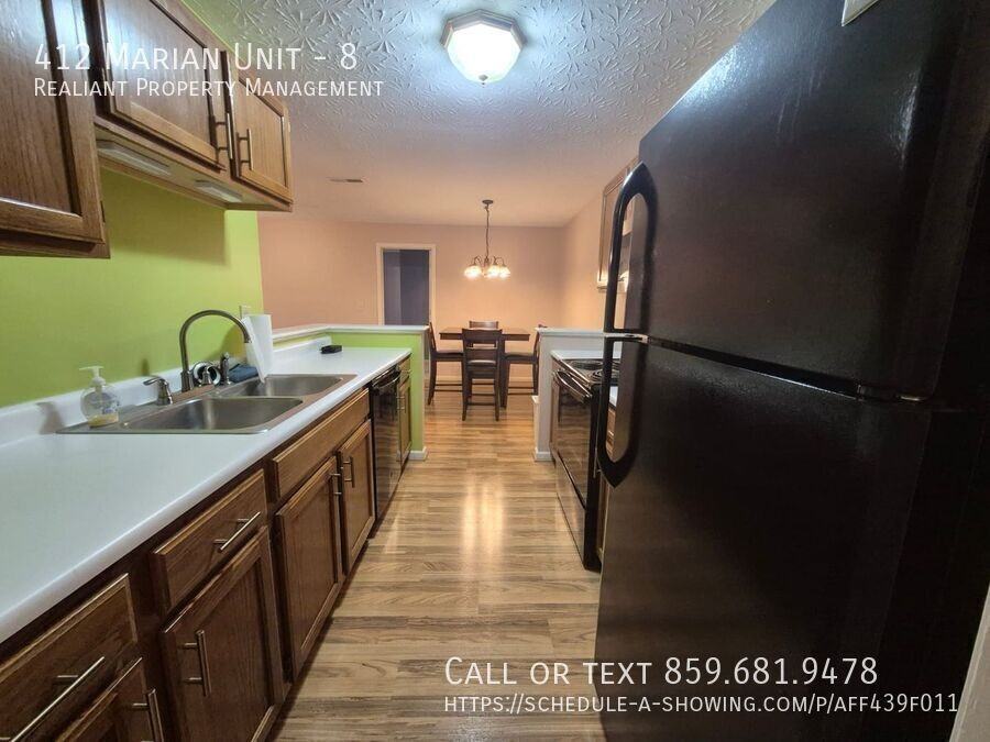 412 Marian Unit #8 - Photo 5 of 14