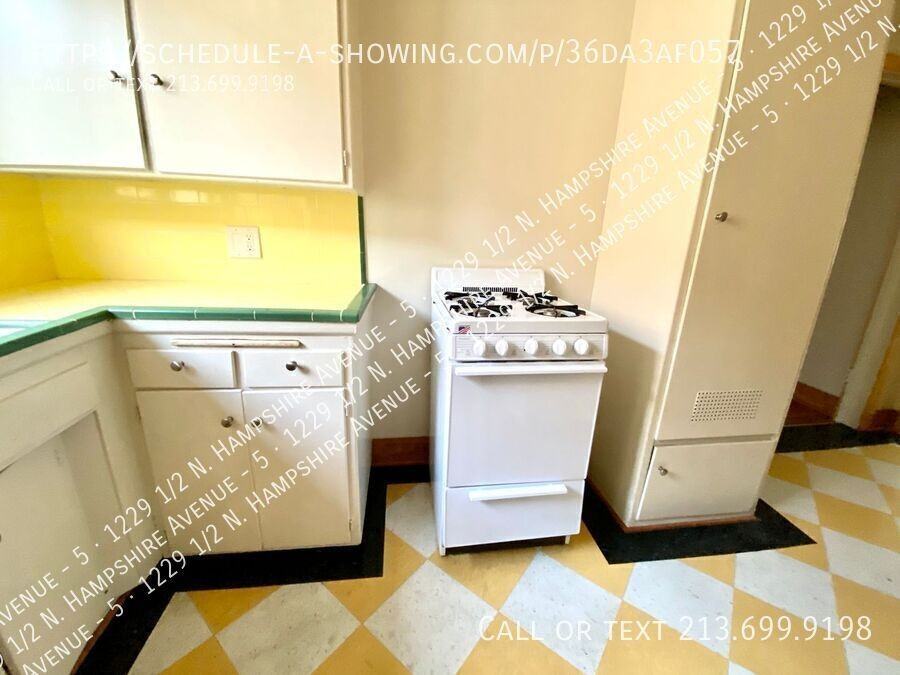 1229 1/2 N New Hampshire Ave #5 - Photo 3 of 16