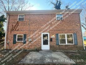 1626 Redwood Rd Se #B - Photo 1 of 1