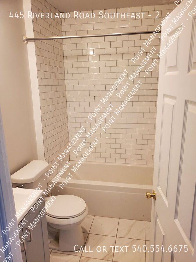 445 Riverland Rd Se #2 - Photo 3 of 6