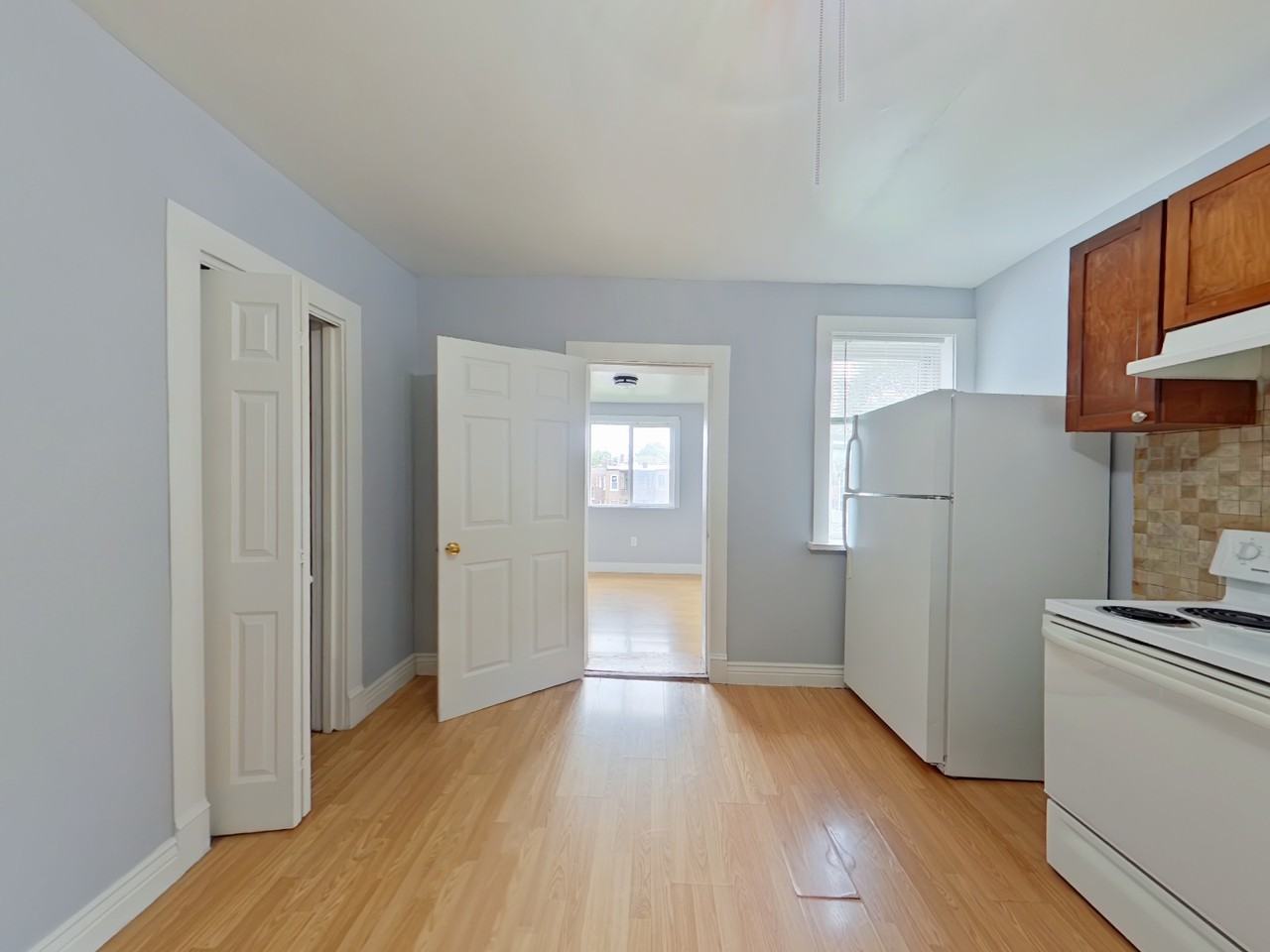 3657 Gasconade St #2F - Photo 3 of 15